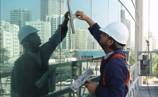 تنظيف واجهات بالرياض