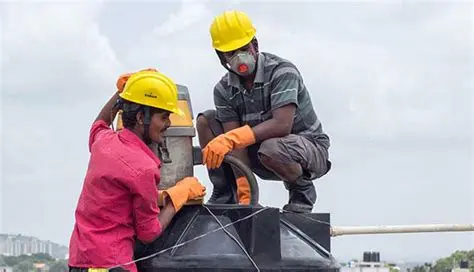 شركة لحام خزانات فيبر بالرياض