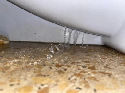 لحام خزانات الفيبر جلاس بجازان