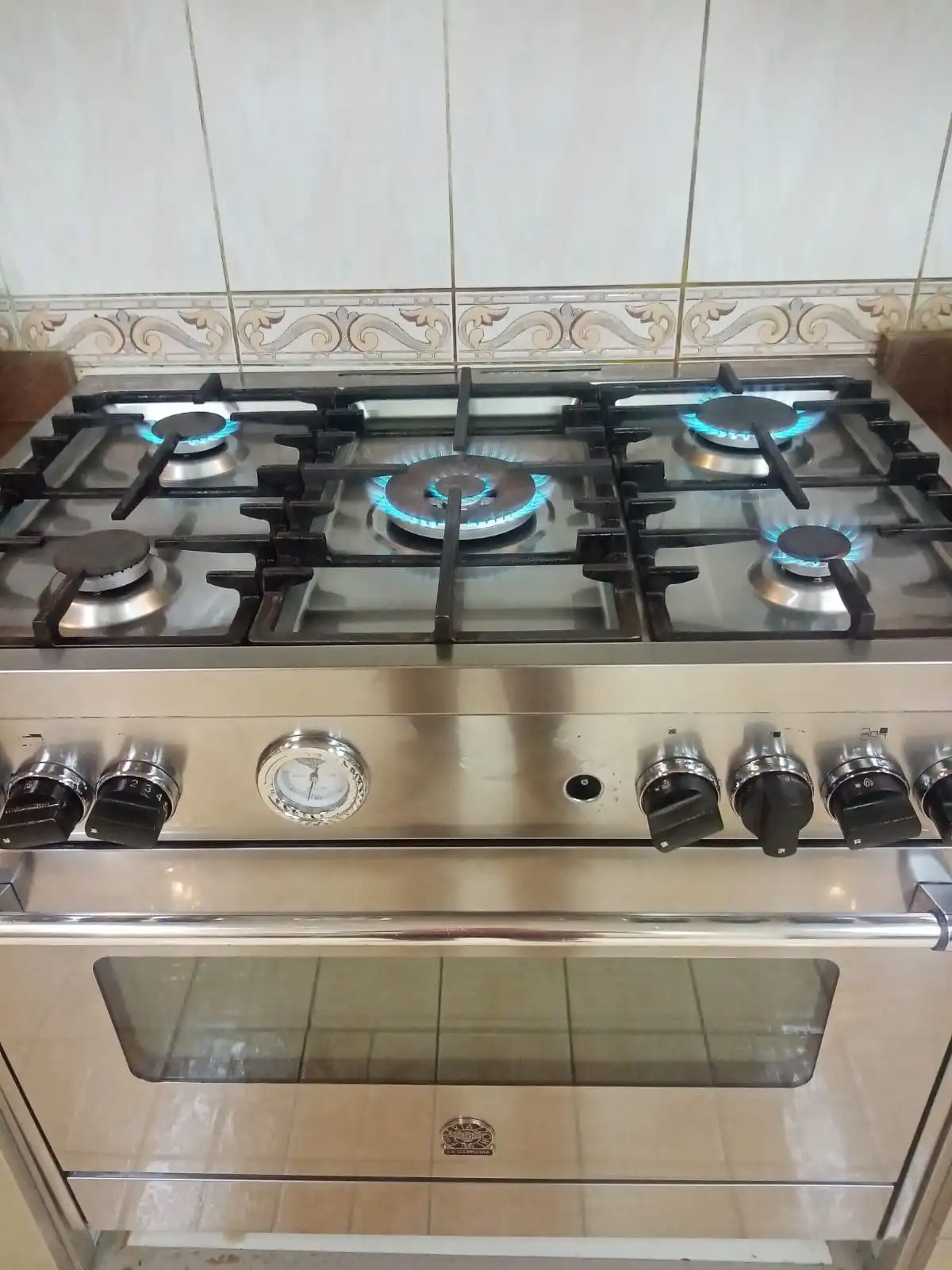 شركة صيانة افران بالمزاحمية