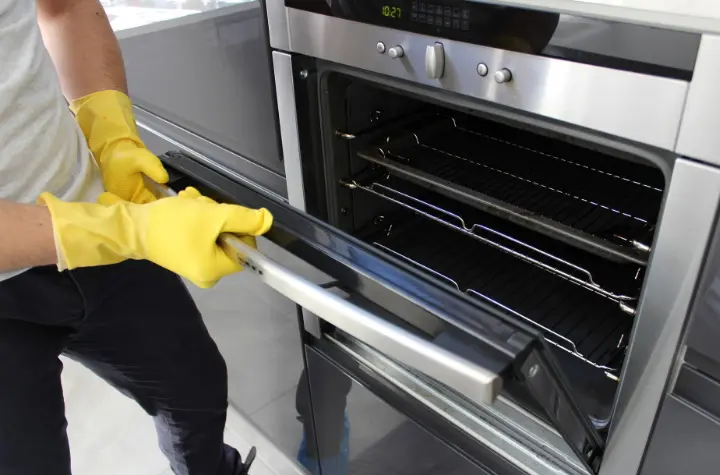 شركة تنظيف الافران بالرياض